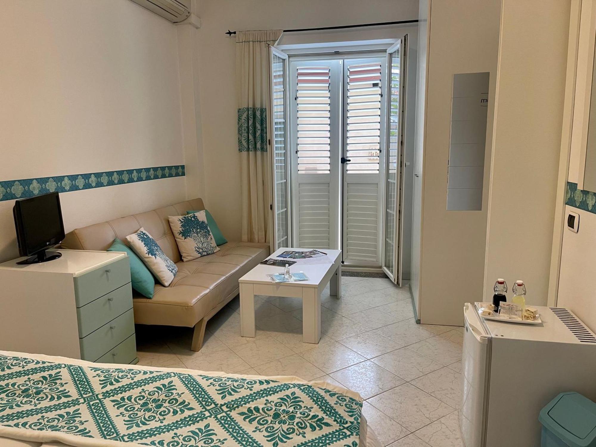 B&B Mare Monti Miniere Iglesias Ngoại thất bức ảnh